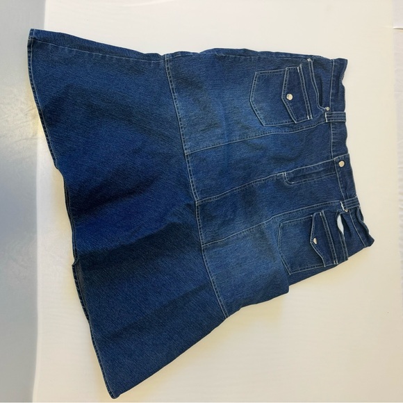 Indulgence Jeans denim Skirt - Picture 3 of 3